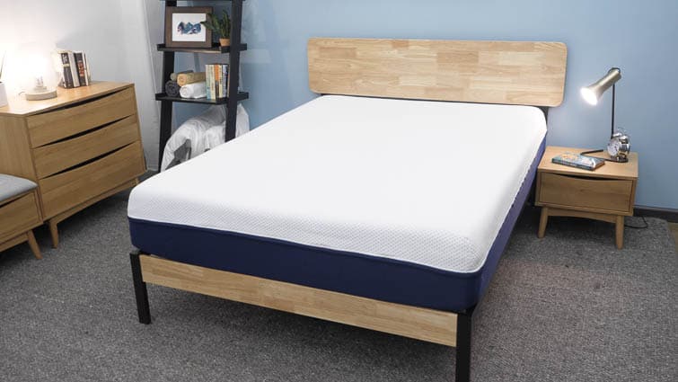 amerisleep mattress has two zippers